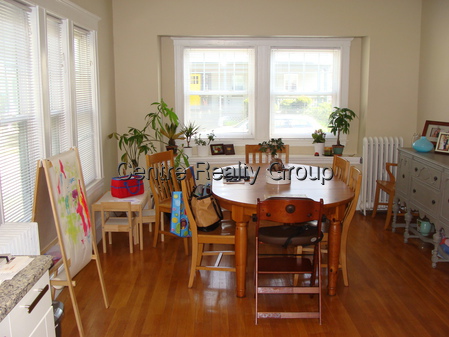 2 bed, 1 bath apartment for rent at 5 Nottingham St Unit 1, Newton — photo 3 of 10