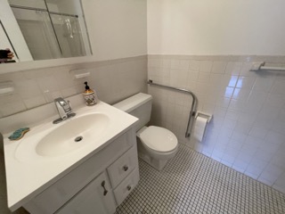 2 bed, 2 bath apartment for rent at 611 Watertown St Unit 6, Newton — photo 24 of 24