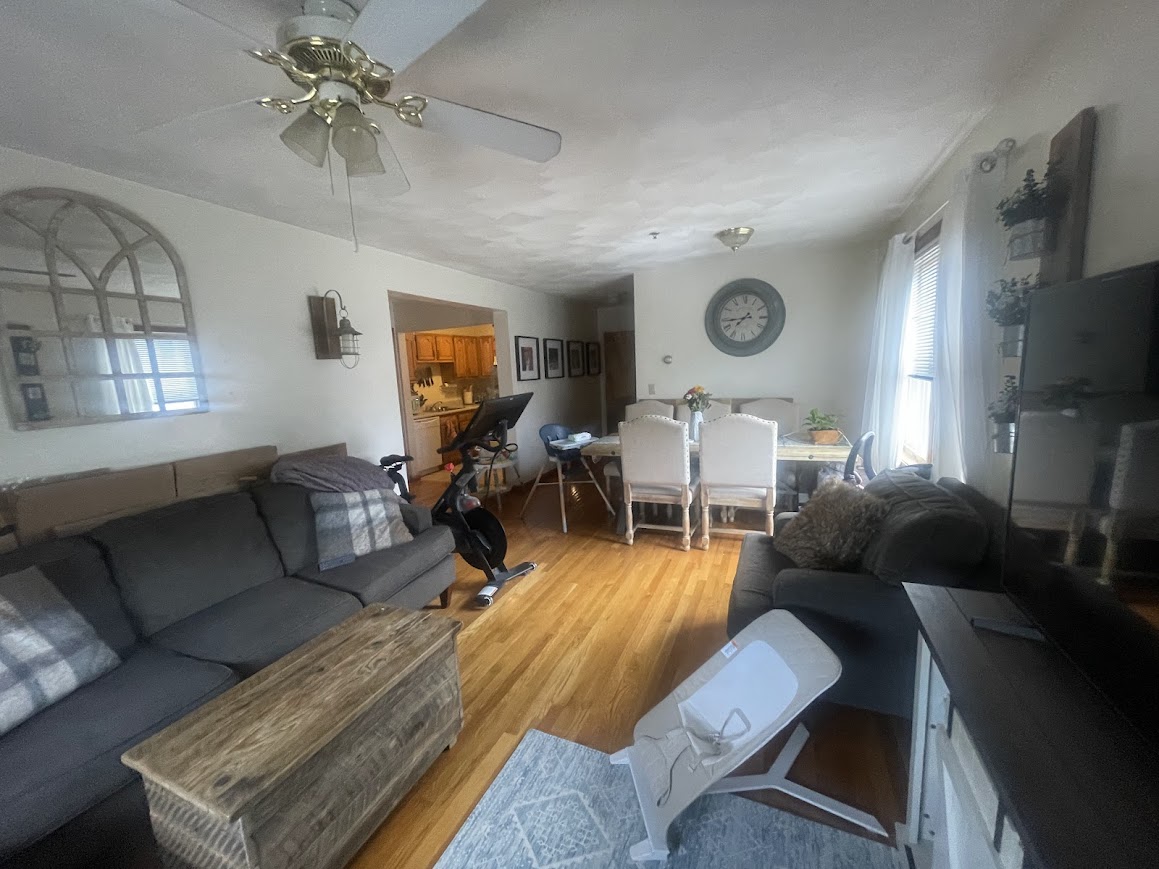 1.5 bed, 1 bath apartment for rent at 197 Newton St Unit 3, South Side — photo 1 of 21
