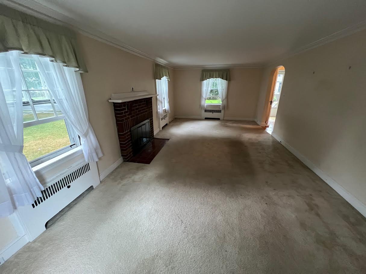 3 bed, 2.5 bath apartment for rent at 51 Dean St Unit 1, Belmont — photo 16 of 17