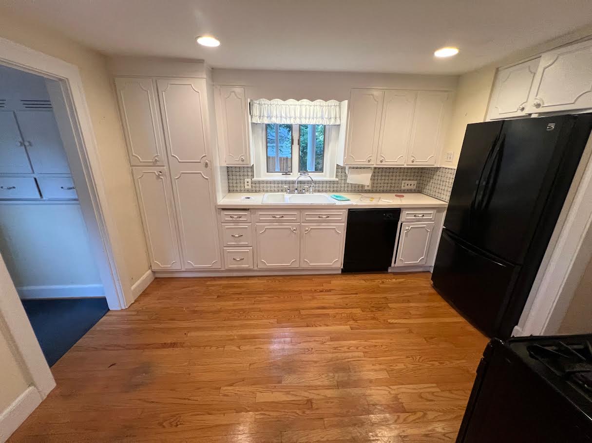 3 bed, 2.5 bath apartment for rent at 51 Dean St Unit 1, Belmont — photo 9 of 17
