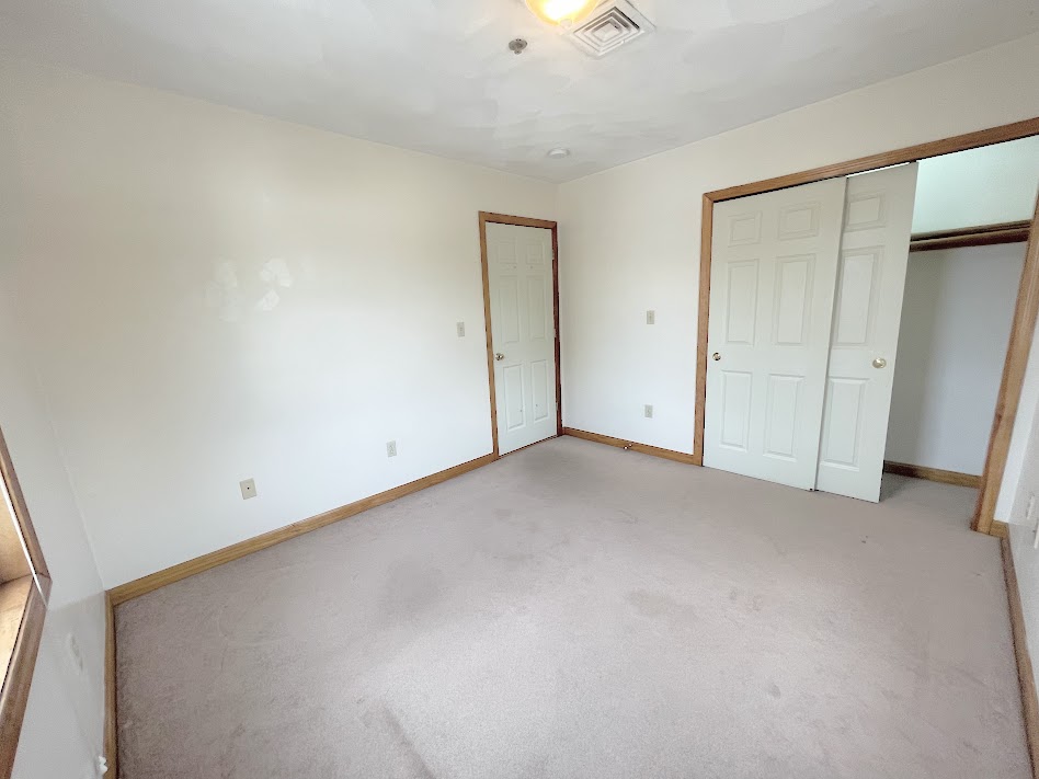 1.5 bed, 1 bath apartment for rent at 197 Newton St Unit 1, South Side — photo 1 of 21