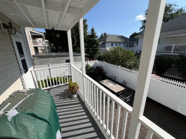3 bed, 1 bath apartment for rent at 508 School St Unit 1, Belmont — photo 2 of 19