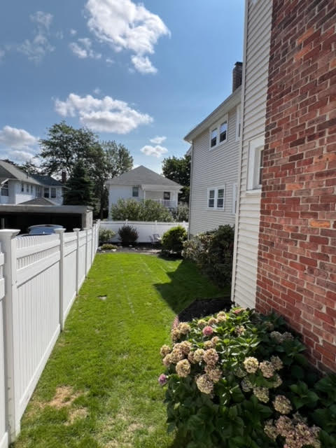 3 bed, 1 bath apartment for rent at 508 School St Unit 1, Belmont — photo 4 of 19