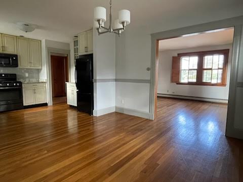 2.5 bed, 1.5 bath apartment for rent at 335 Hillside Ave Unit 1, Needham Heights — photo 10 of 35