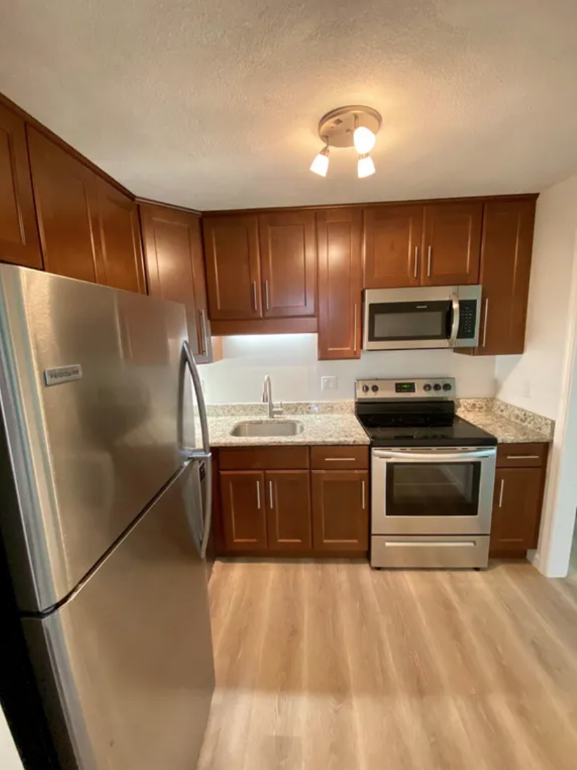 55 Farwell St, Nonantum