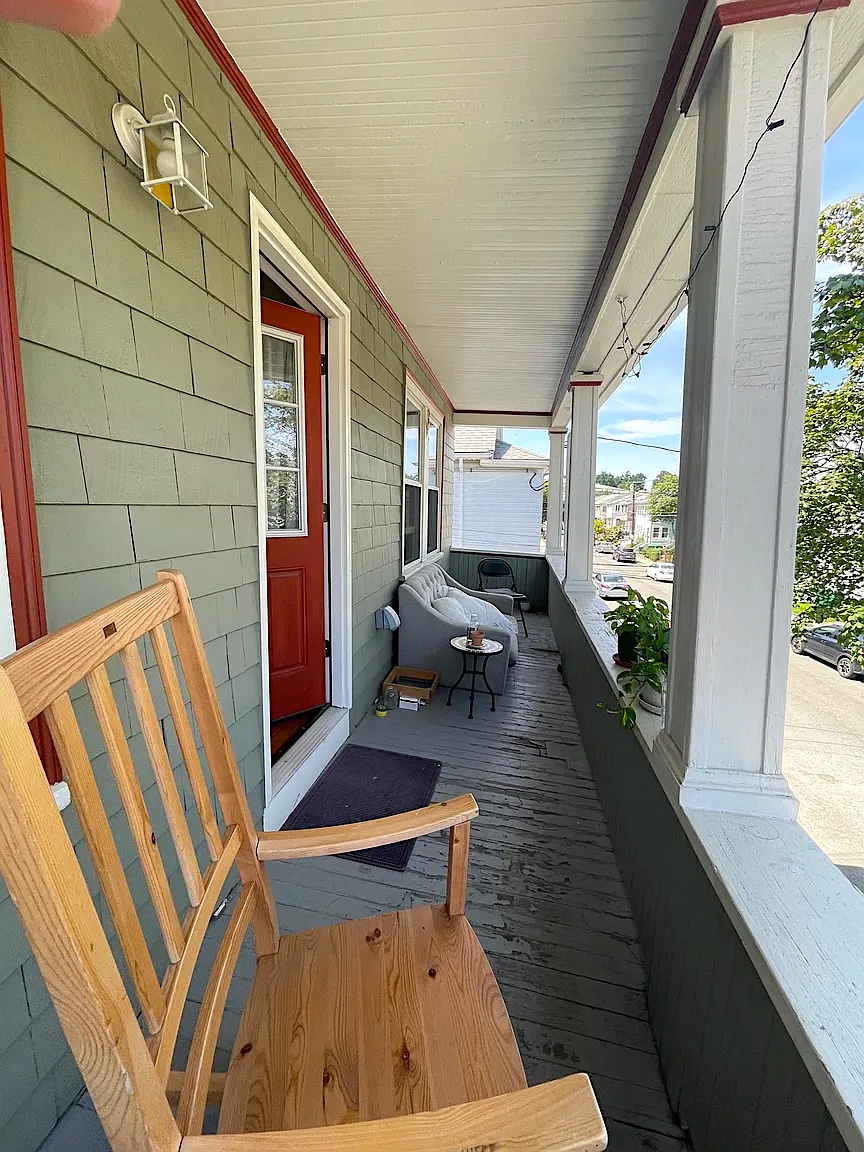 60-62 Frederick Ave, Tufts University