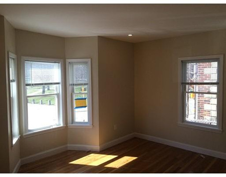 1.5 bed, 1 bath apartment for rent at 52 Elm St Unit A, Bleachery — photo 11 of 12