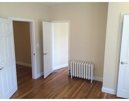 1.5 bed, 1 bath apartment for rent at 52 Elm St Unit 1, Bleachery — photo 9 of 12