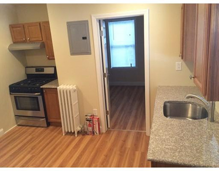 1.5 bed, 1 bath apartment for rent at 52 Elm St Unit 1, Bleachery — photo 4 of 12