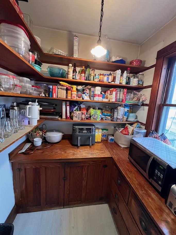 35 Sheafe St, Chestnut Hill