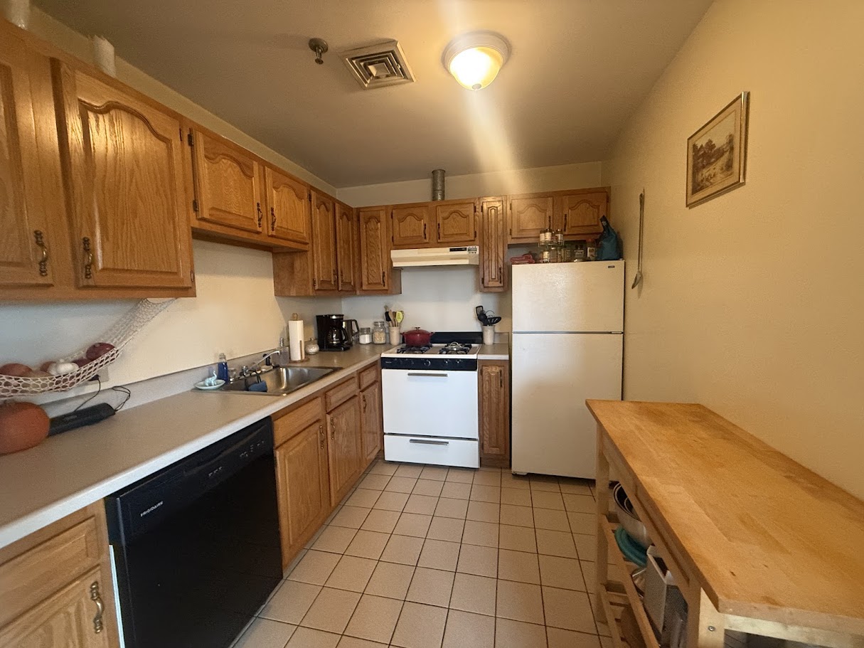 195 Newton St, Waltham