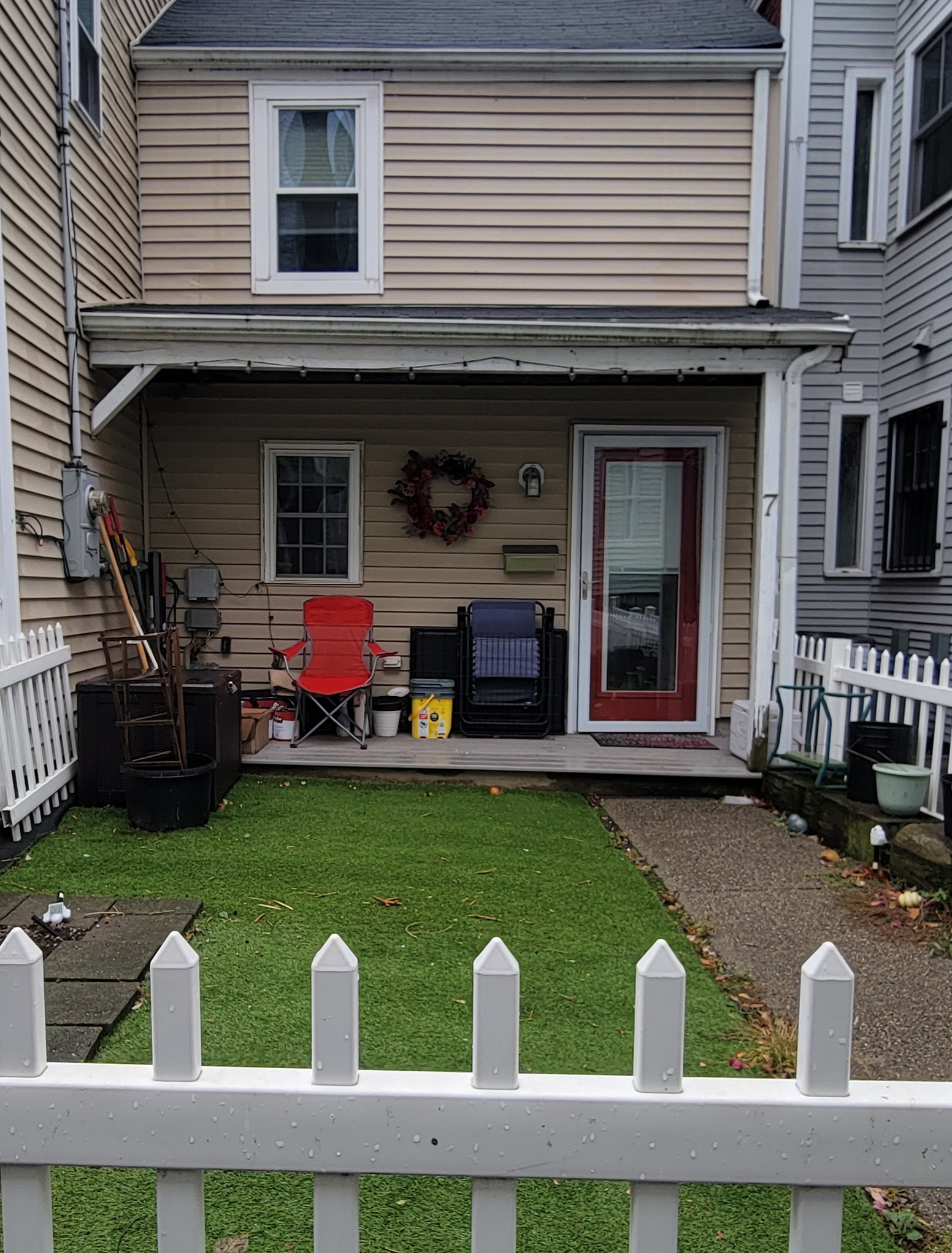 7 Cheever Ct, East Boston