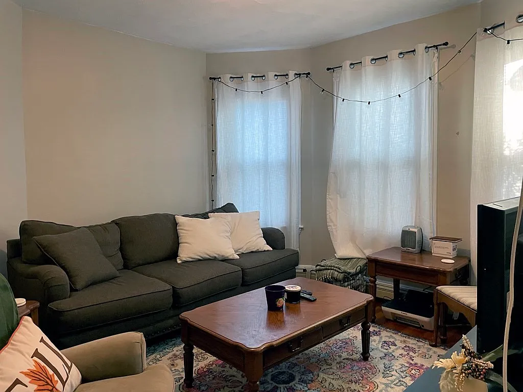 5 Iroquois, Mission Hill