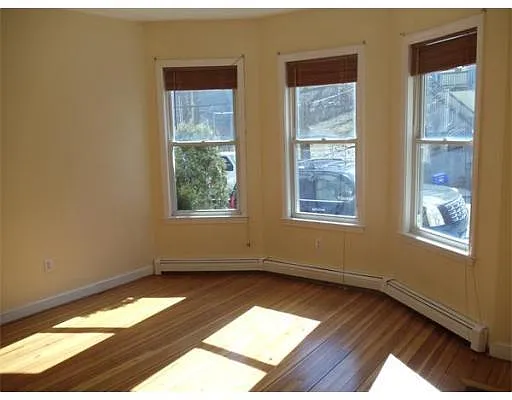 5 Iroquois, Mission Hill