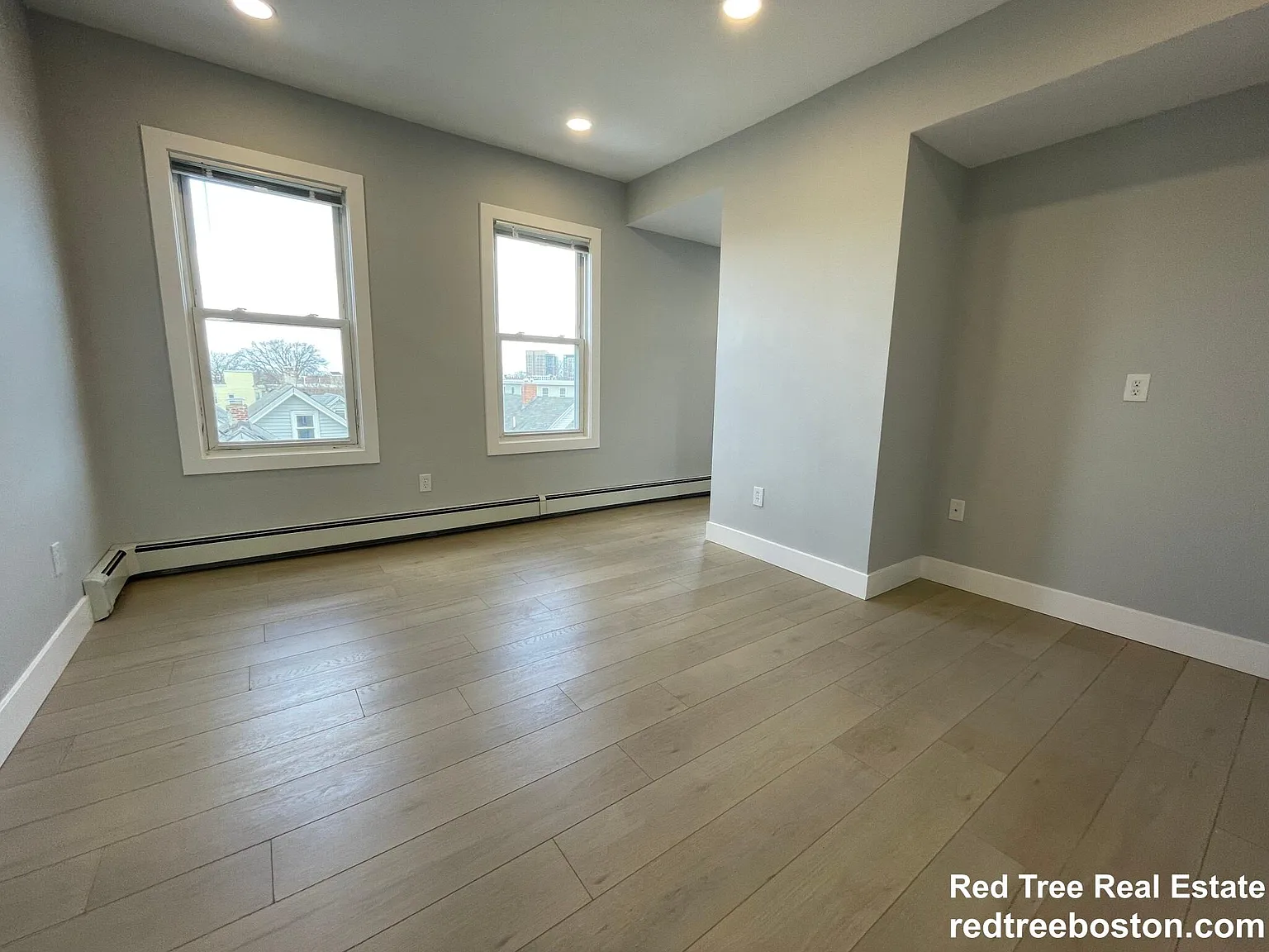 11 Pearl Ter, East Somerville