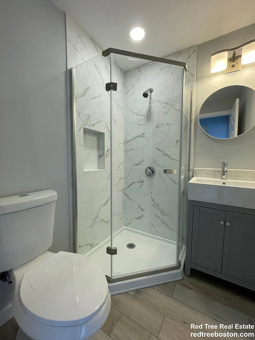 11 Pearl Ter, East Somerville