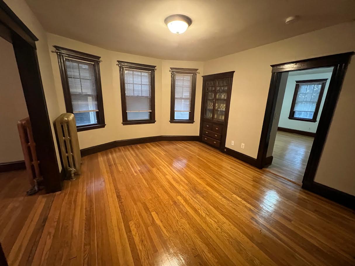 336 Faneuil St, Brighton