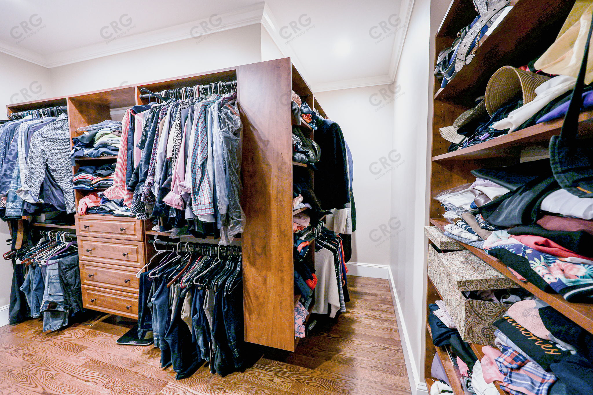 40 Druid Hill Rd, Oak Hill