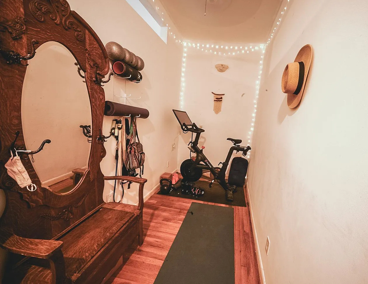 1872 Commonwealth Ave, Brighton