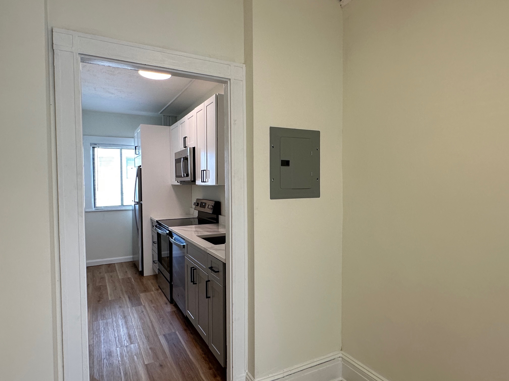 230 Walnut St, Newtonville