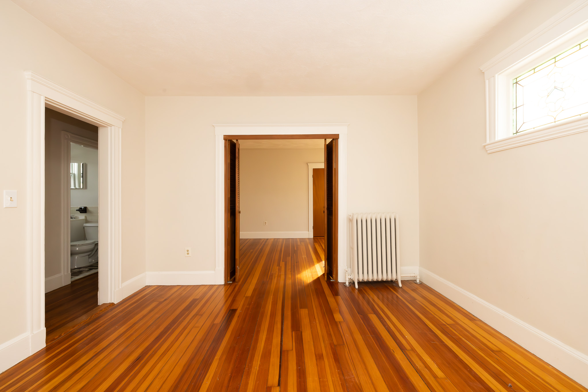 12 Grandview St, Roslindale