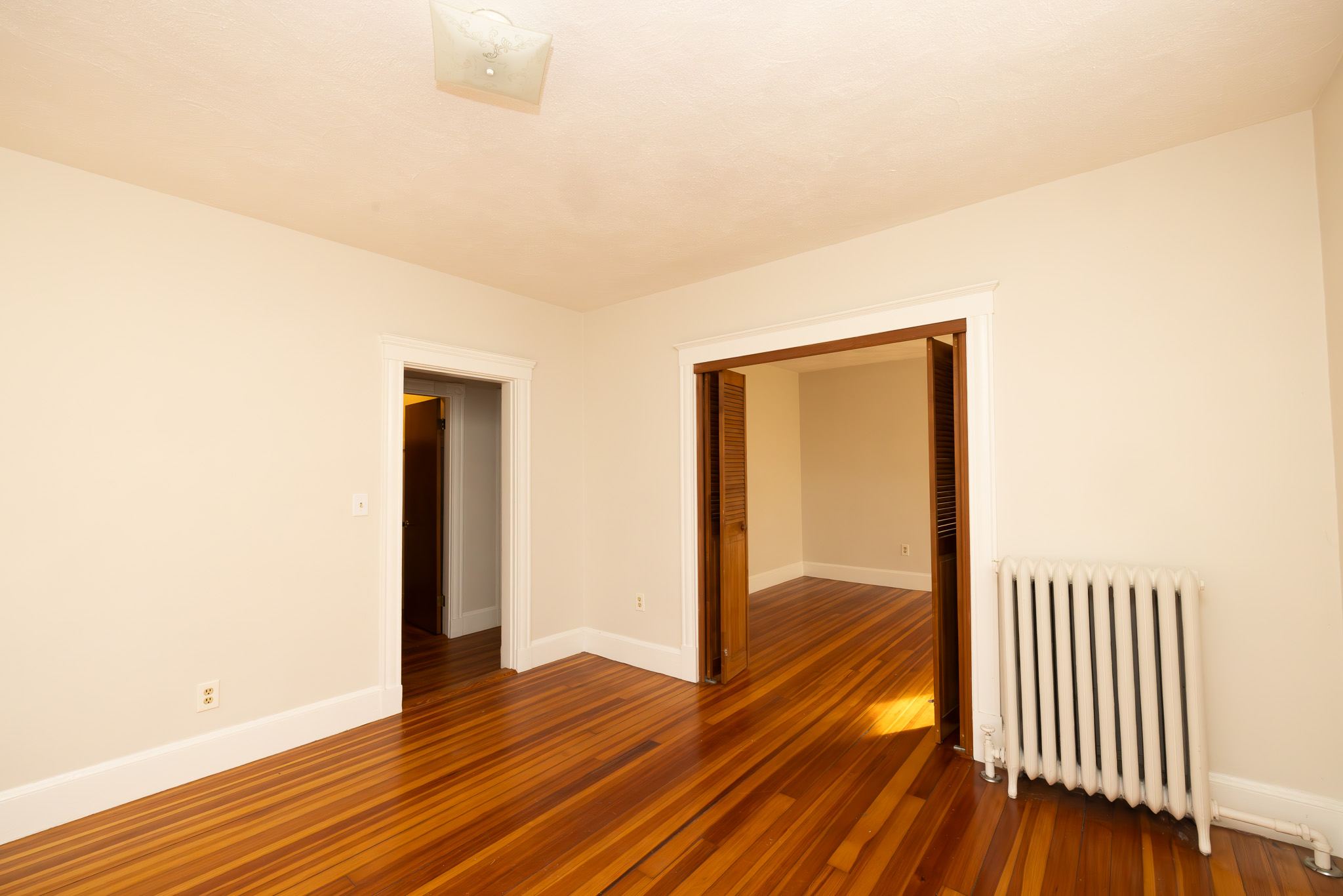 12 Grandview St, Roslindale