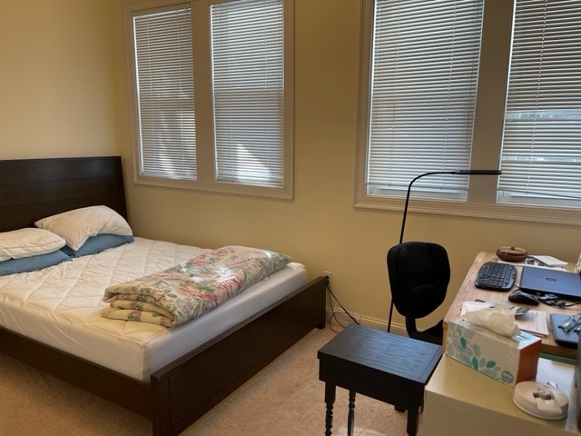 76 Highland Ave, Newtonville