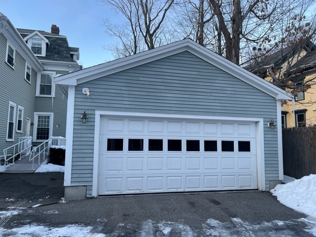 76 Highland Ave, Newtonville