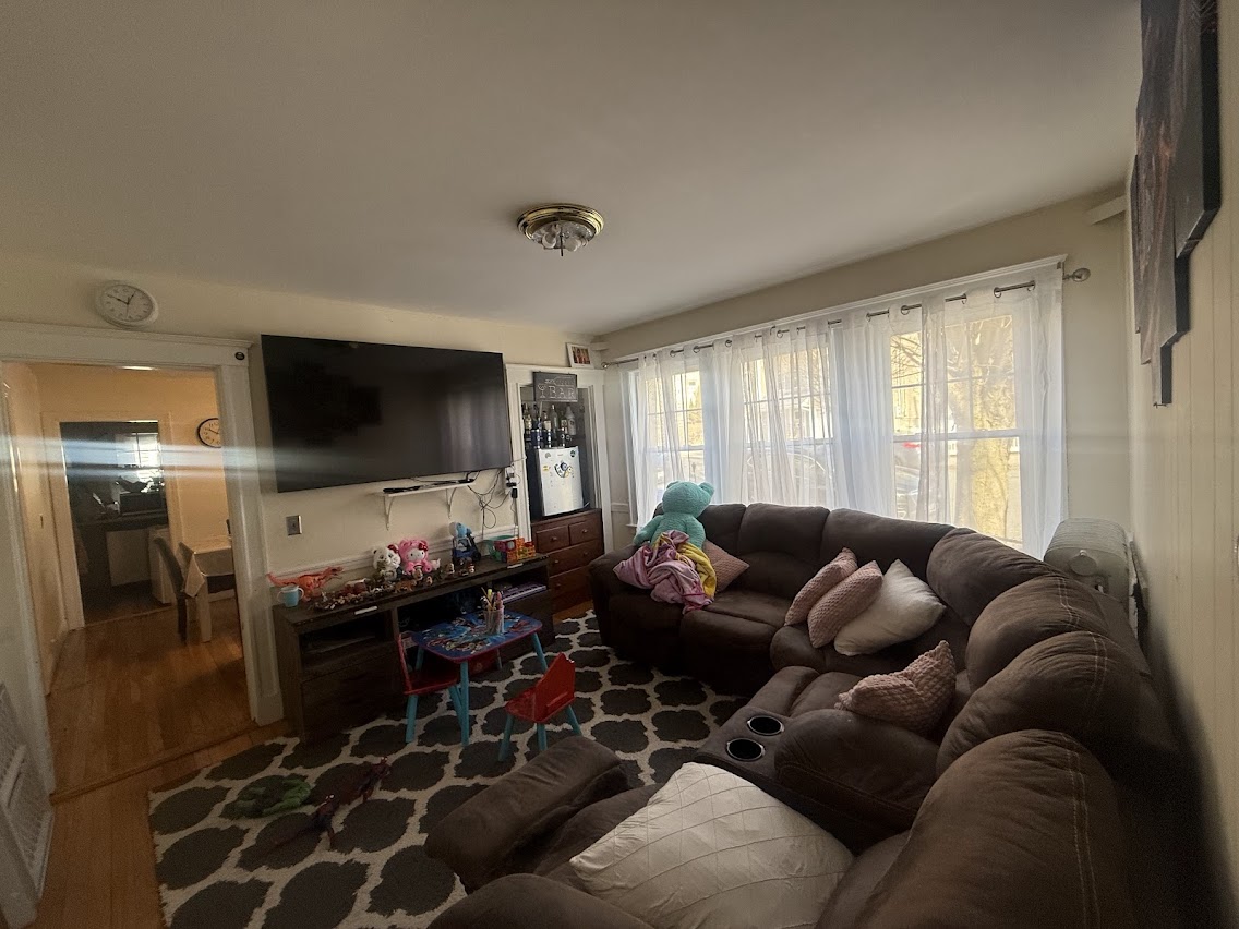 16 Champney, Brighton