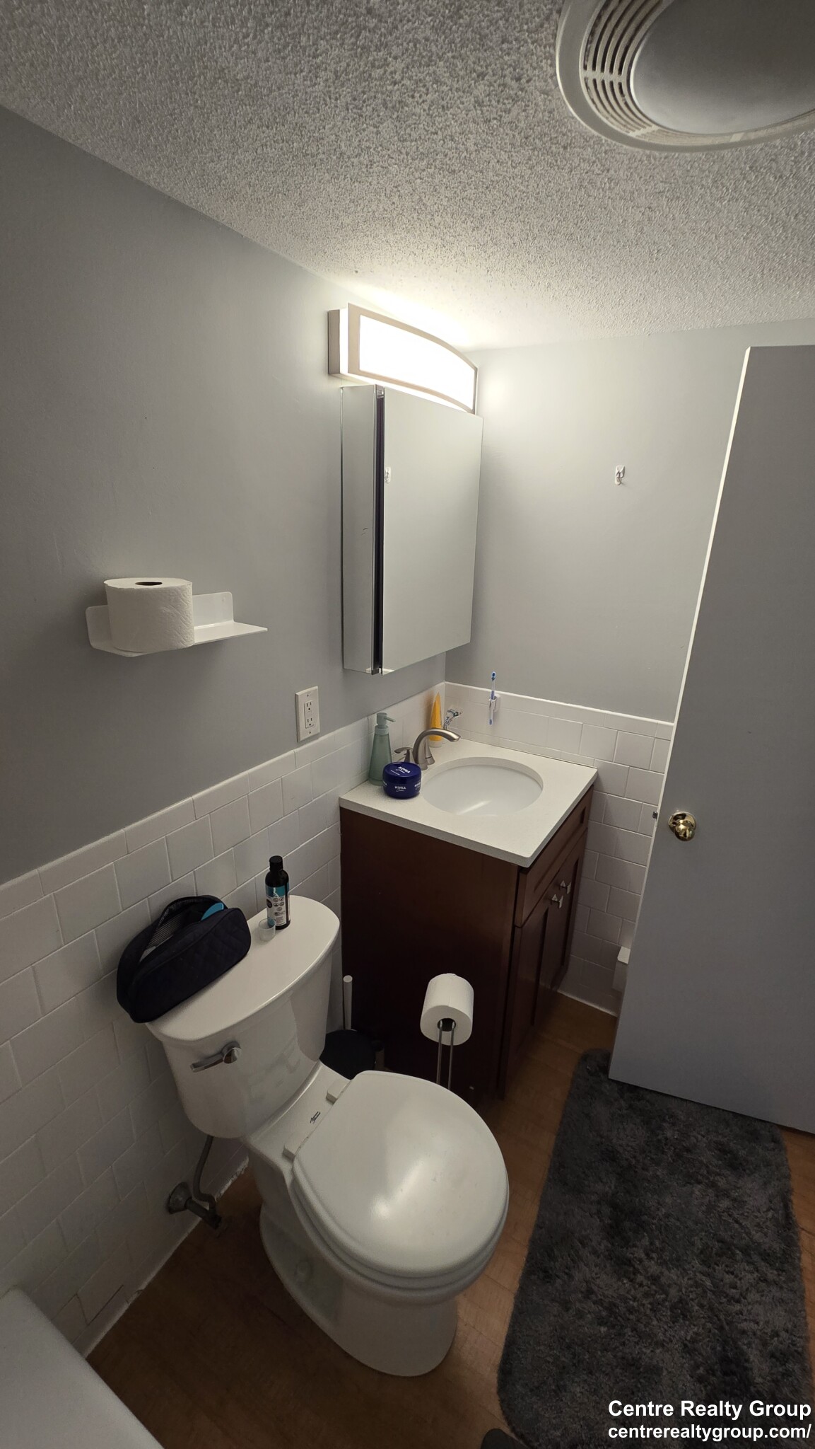 530 Vfw Pkwy, West Roxbury