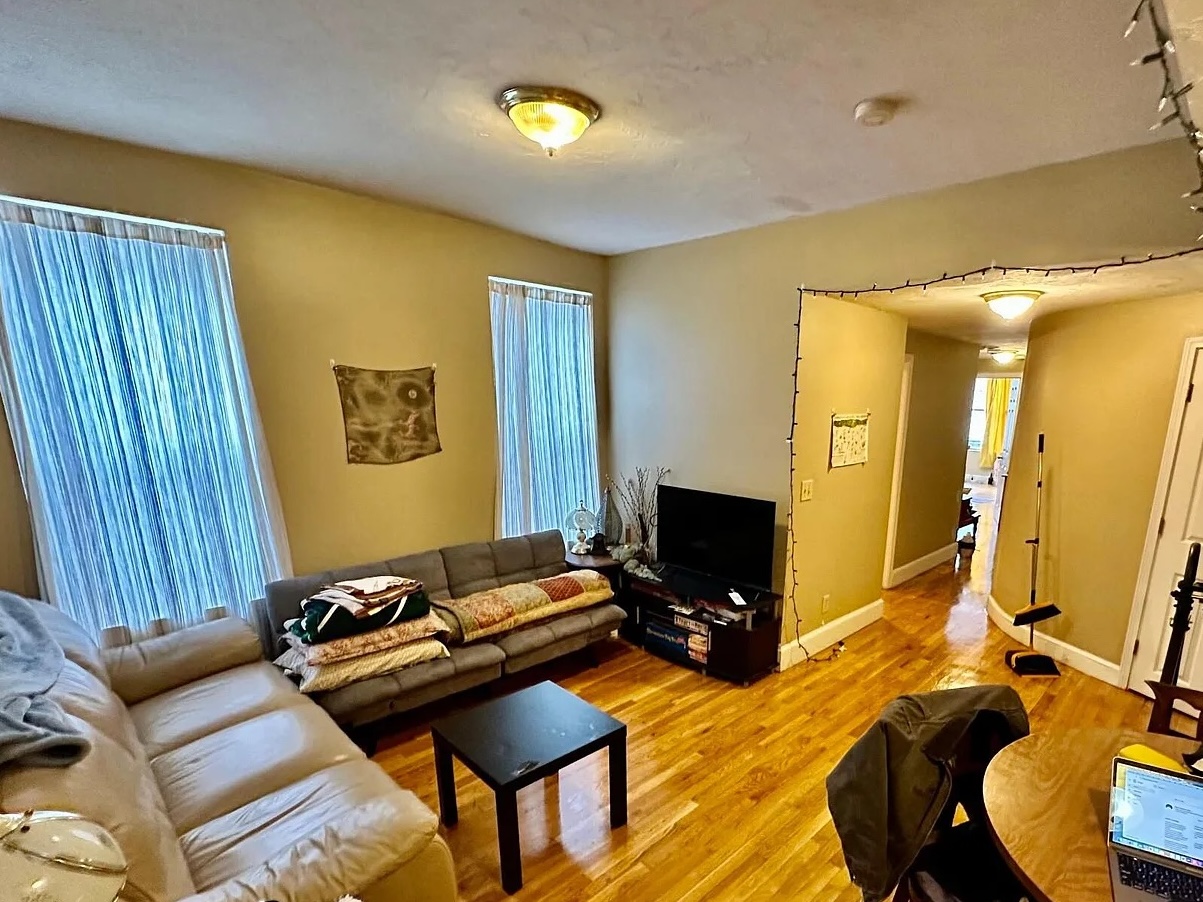 17 Highgate St, Allston