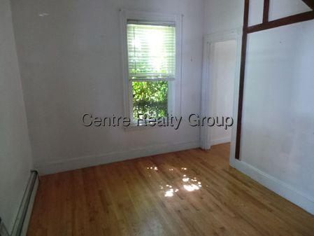 2 bed, 1 bath apartment for rent at 22 Shannon St Unit 1, Brighton — photo 1 of 4