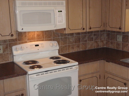 1 bed, 1 bath apartment for rent at 155 Lexington St Unit 26, Auburndale — photo 3 of 4