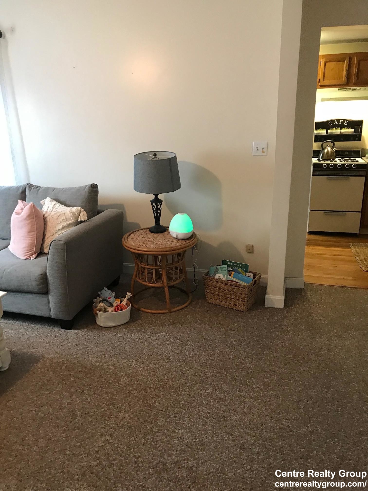1.5 bed, 1 bath apartment for rent at 122 Chestnut St Unit 3, South Side — photo 11 of 11