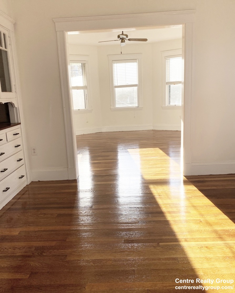 35 Sheafe St, Chestnut Hill