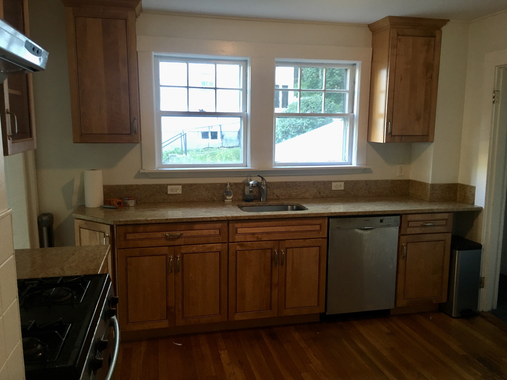 2.5 bed, 1 bath apartment for rent at 209-211 Langley Rd Unit 211, Newton Centre — photo 5 of 7
