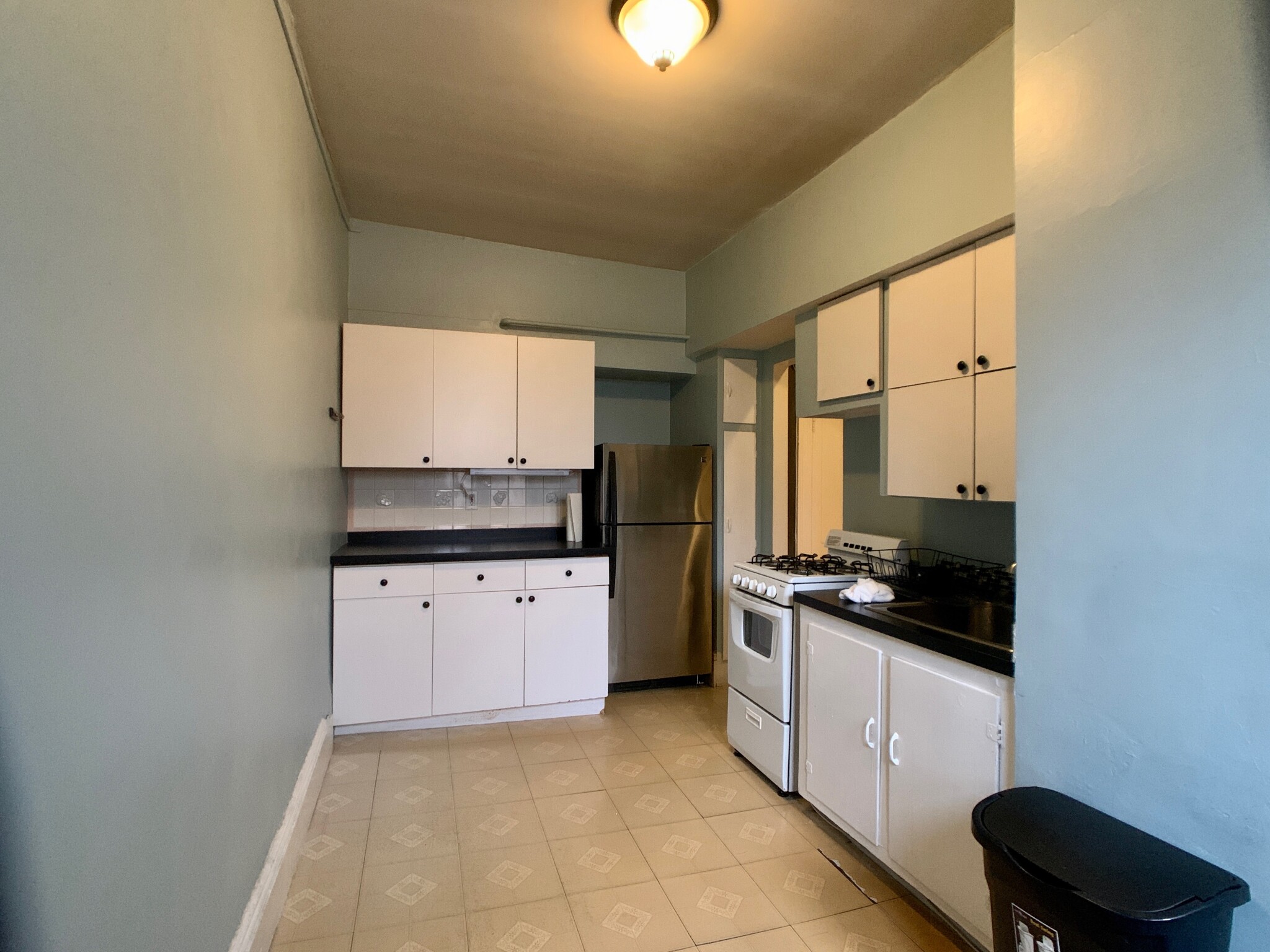 1 bed, 1 bath apartment for rent at 1868 Commonwealth Ave Unit 14, Brighton — photo 6 of 7