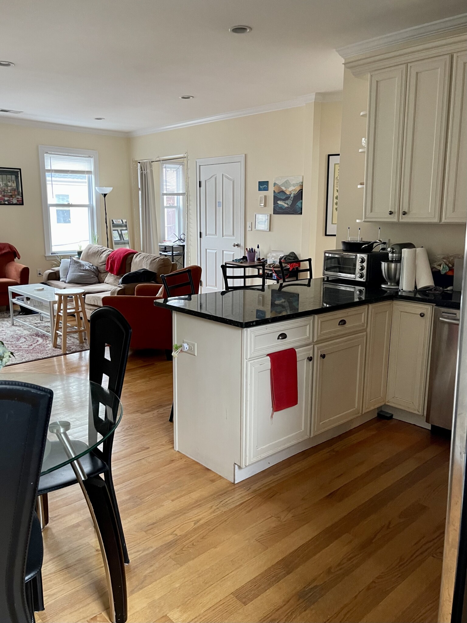 20 Armstrong St, Jamaica Plain