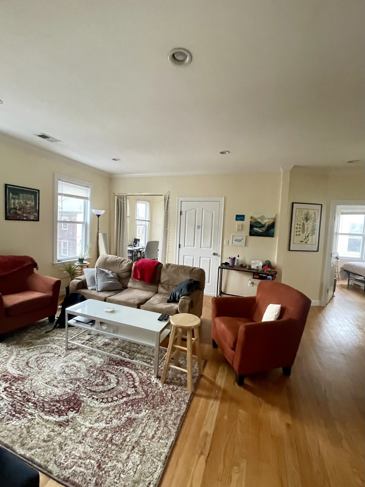 20 Armstrong St, Jamaica Plain