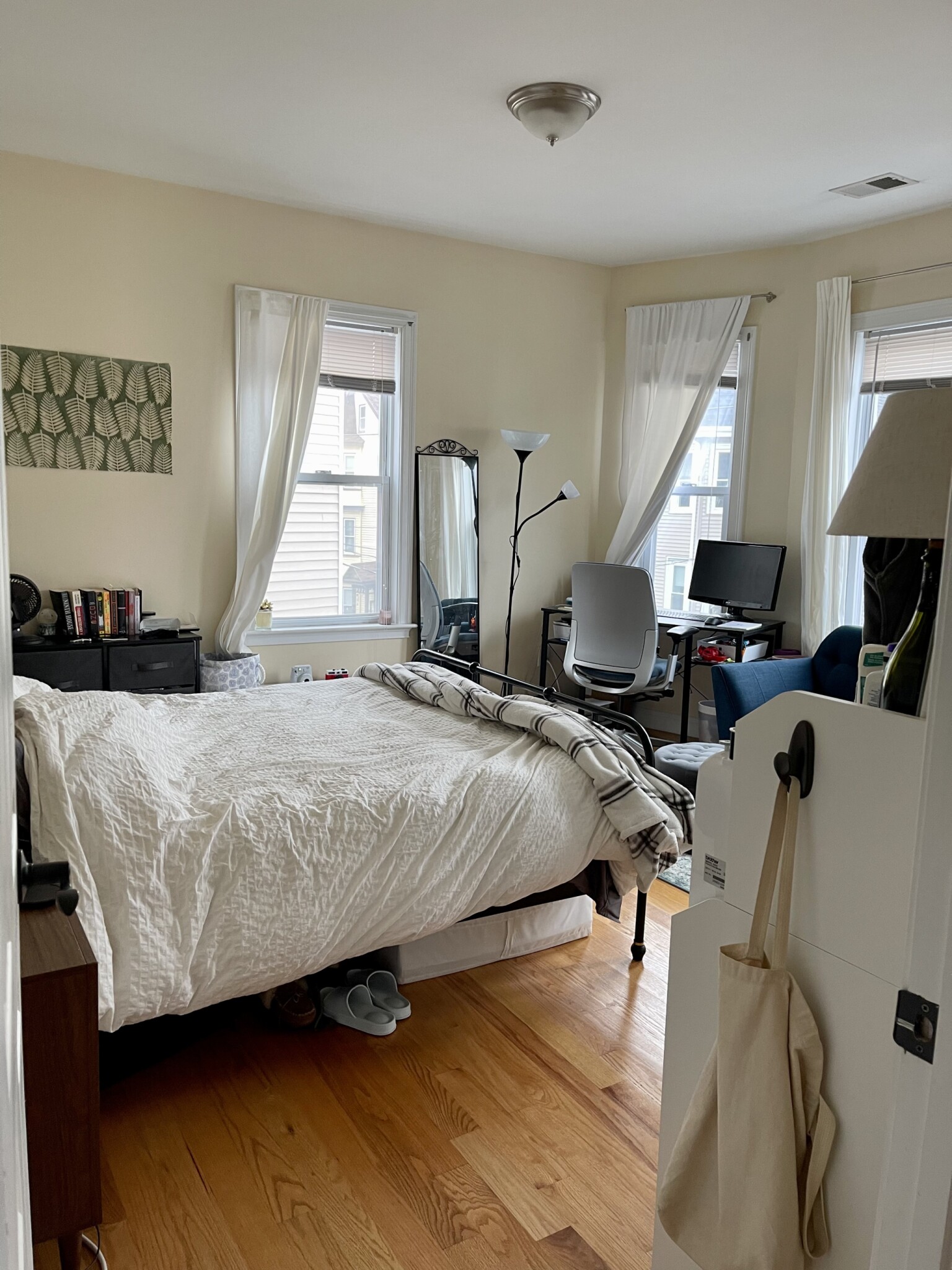 20 Armstrong St, Jamaica Plain