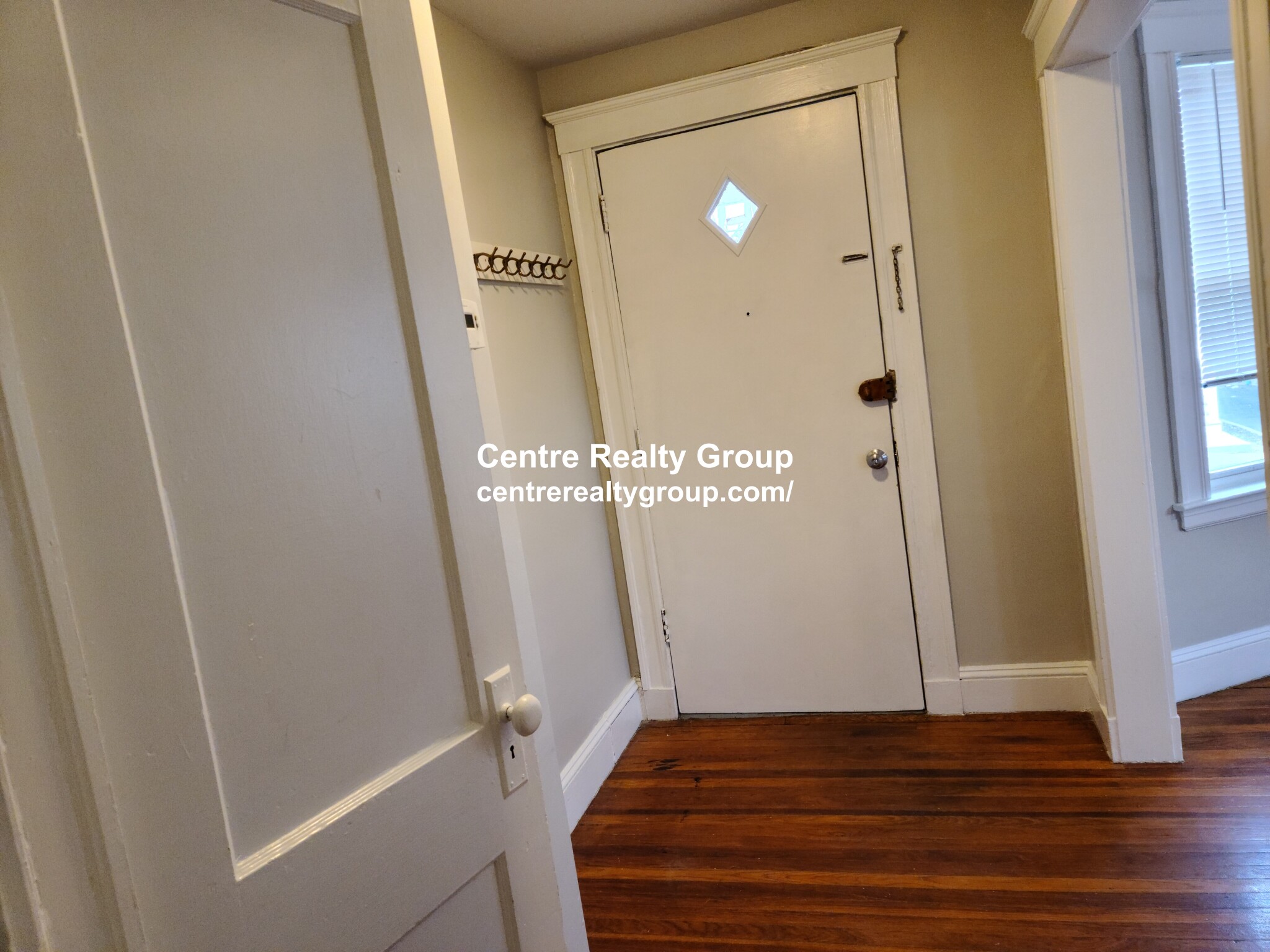 8 Woodside Ave, Jamaica Plain