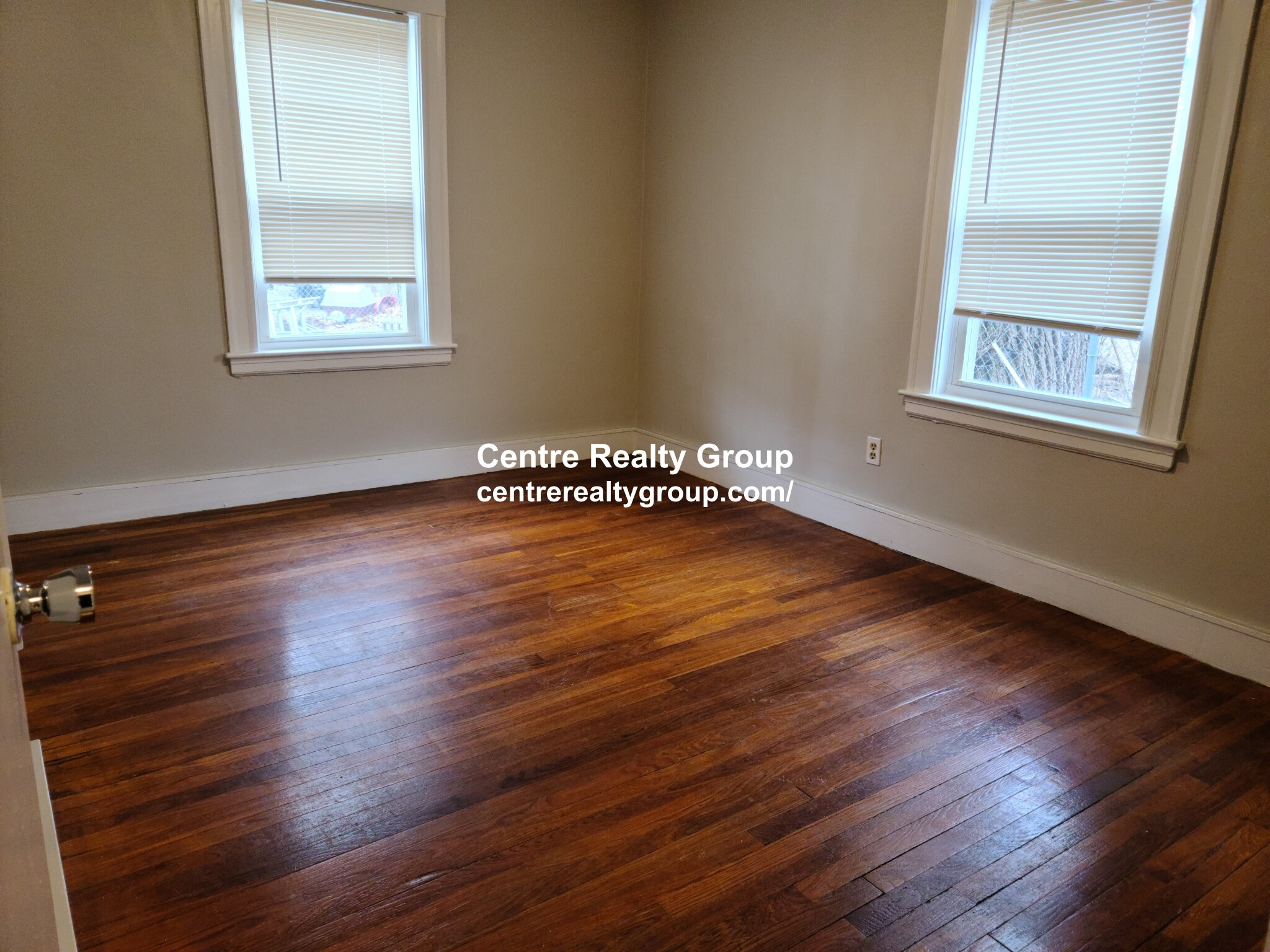 8 Woodside Ave, Jamaica Plain