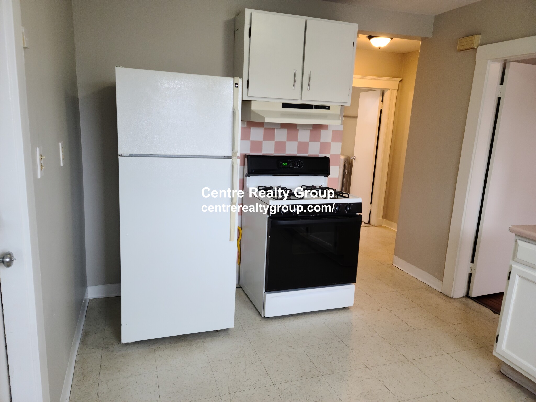 8 Woodside Ave, Jamaica Plain