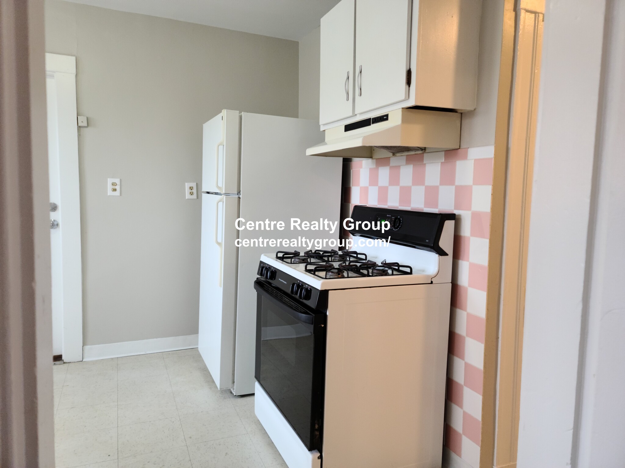 8 Woodside Ave, Jamaica Plain