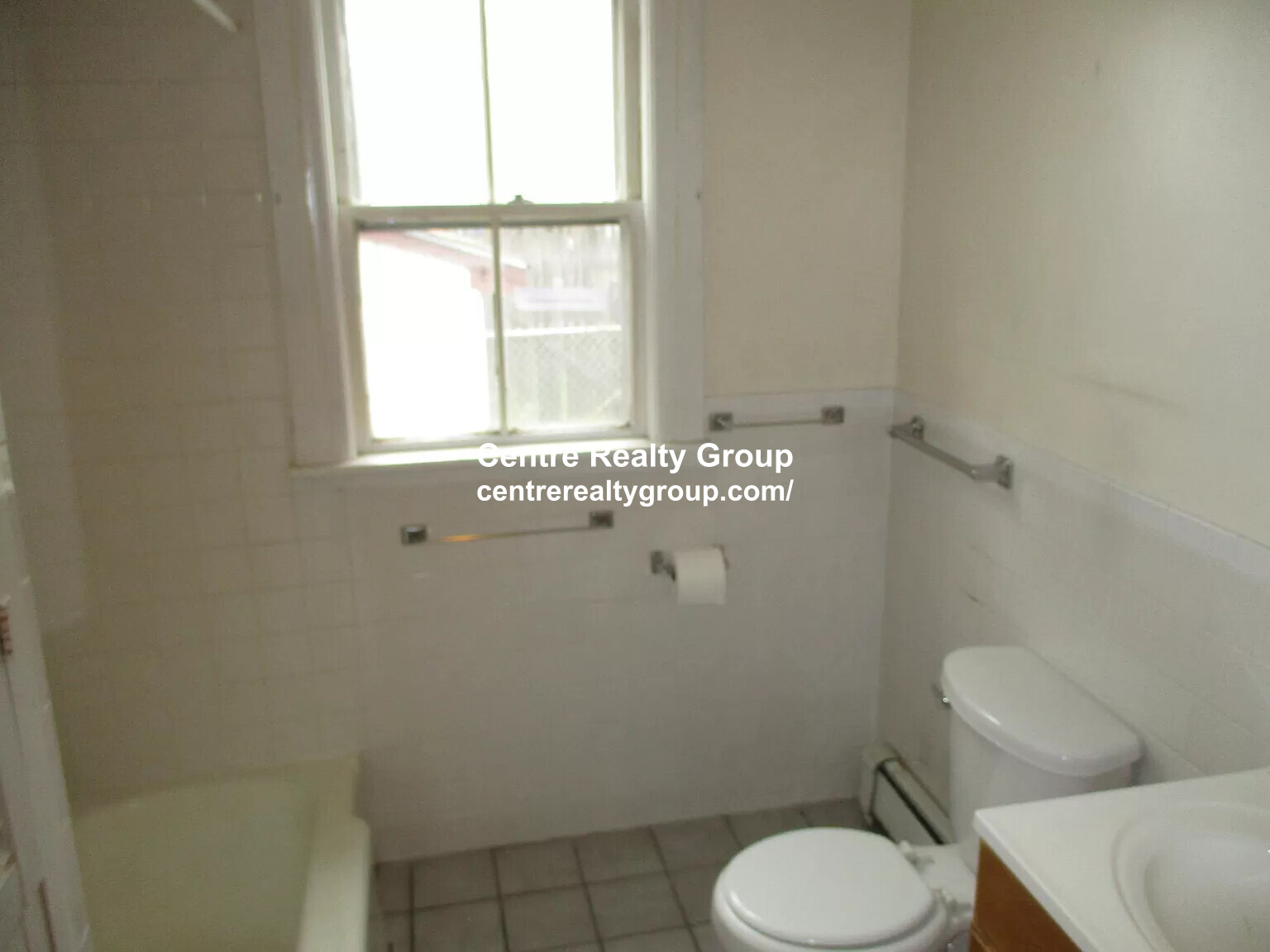 1.5 bed, 1 bath apartment for rent at 17 Abbott St Unit 1, Newton Upper Falls — photo 13 of 32
