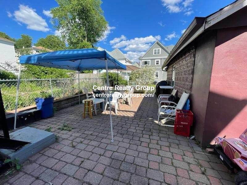 2 bed, 1 bath apartment for rent at 31 Purvis St Unit 1, Watertown