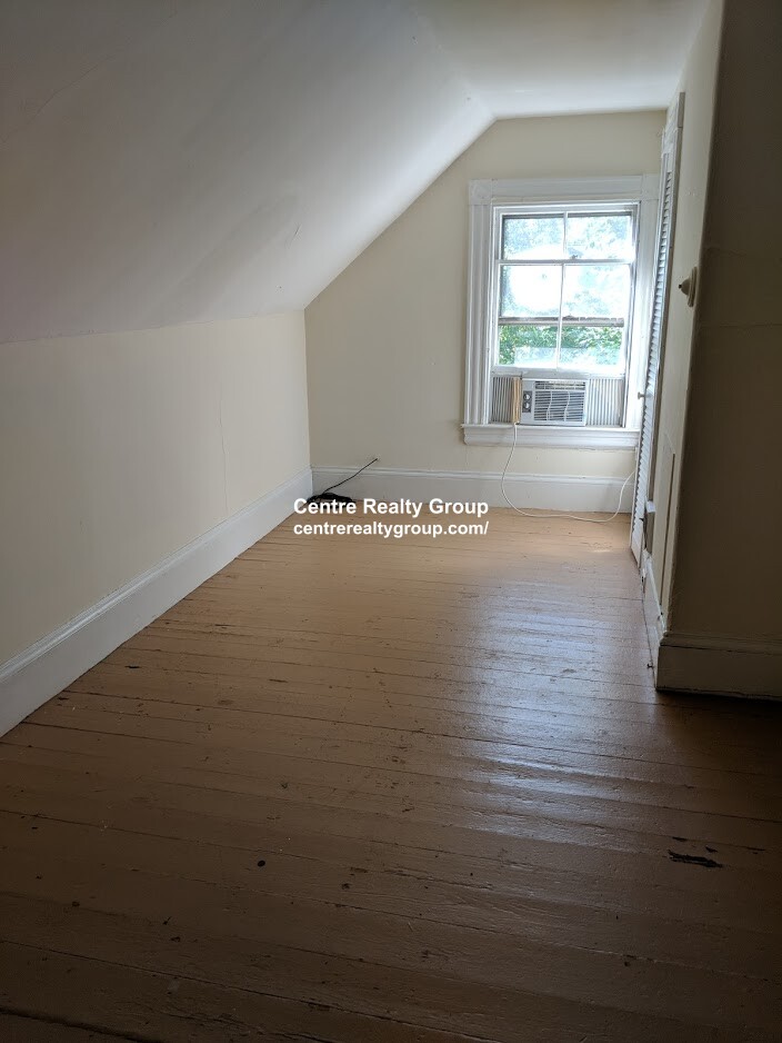 3 bed, 1 bath apartment for rent at 53 Eddy St Unit 2, West Newton — photo 7 of 10
