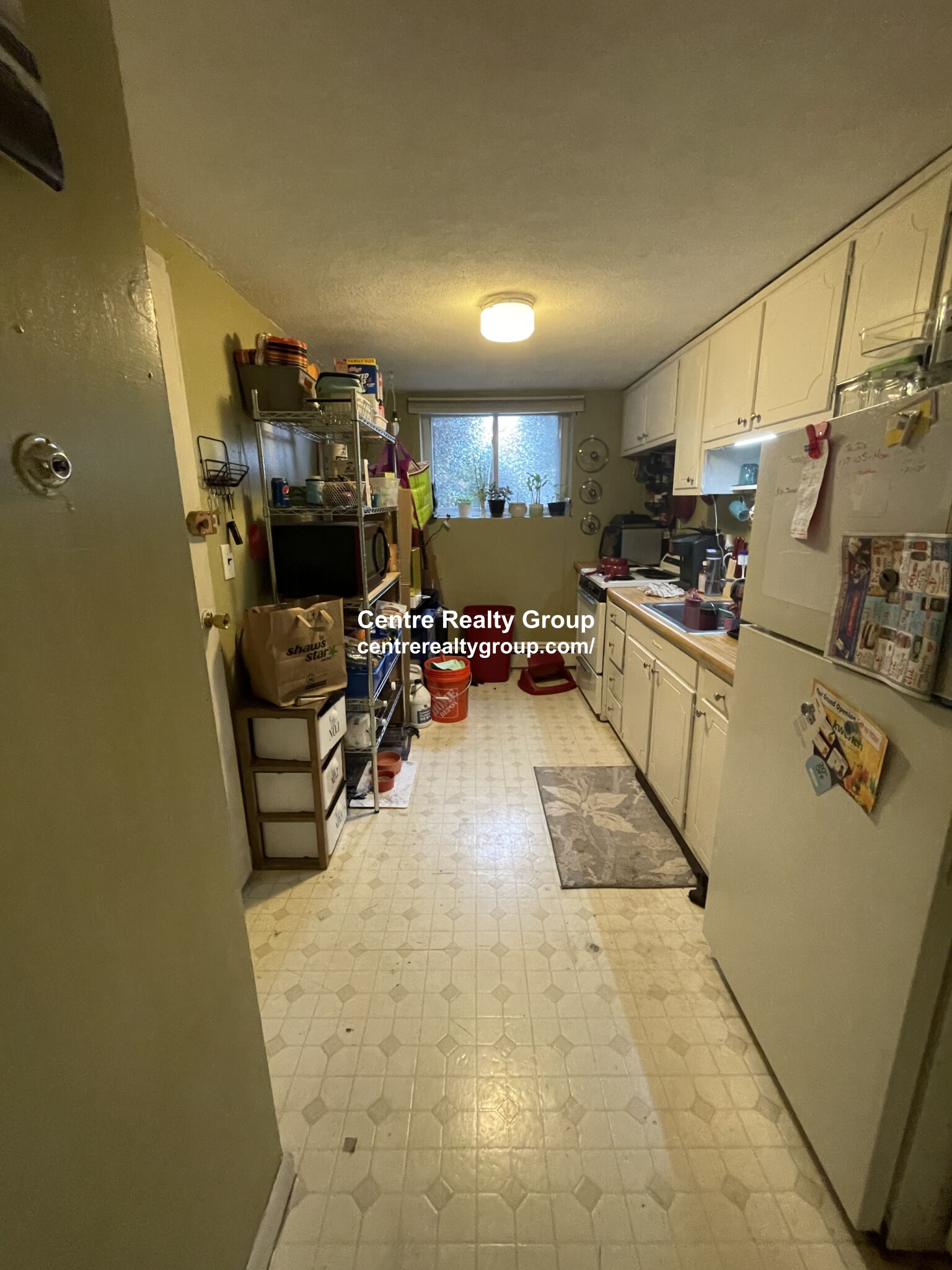 33 Westgate Rd, Chestnut Hill