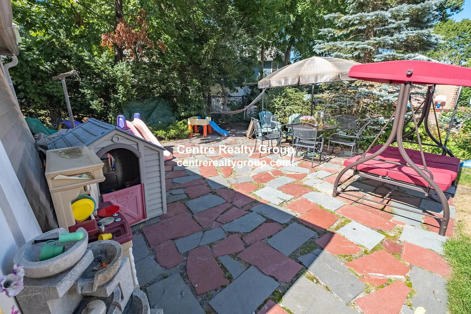 87 Glen Ave, Newton Center